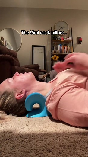 Neck Hump Corrector Pillow for Pain Relief