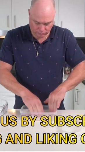 Best raw Fish Recipe in 15 seconds. Just a fish, coconut m, chive, lemon and tomatoes. AMAZING.