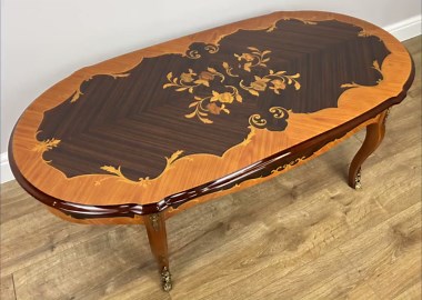 Coffee Table Vintage Ornate Italian Inlaid High Gloss Carved Table LOT 4951
