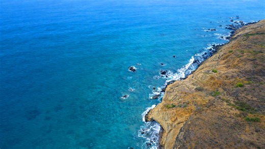 Vistas aéreas de la costa de Manabí junto al Pacífico