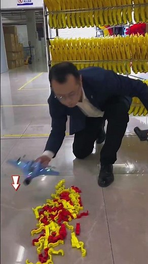 这款国产遥控飞机的操控性能让专业人士都赞不绝口 #toys #airplanes