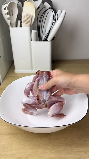 Delicious Fried Frog Legs Recipe 🐸❤️👩🏼‍🍳