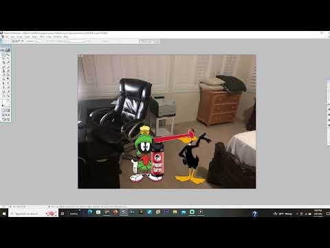 Marvin the Martian pepper sprays Daffy Duck and gets grounded