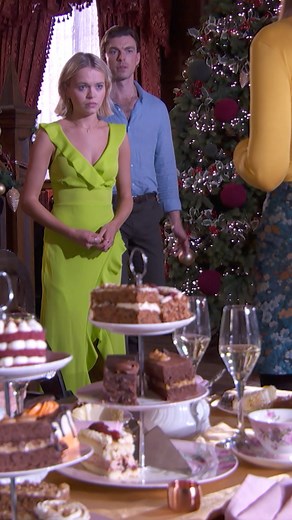 Sienna's really going full Bridezilla mode...😅 #Hollyoaks #Wedding #Funny | Hollyoaks