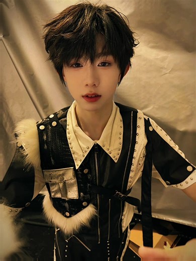 insane looks★ #chenyiheng #tffamily_4th_generation #tffamily #tffamily🇨🇳💫