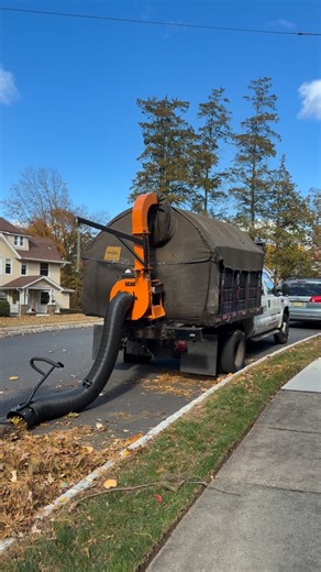 Fall cleanup today, beautiful yard tomorrow. 🌳 Get yours today. #landscaping#fallcleanup#fall#scagpowerequipment#scag#landscape_perfection | Green Garden Construction