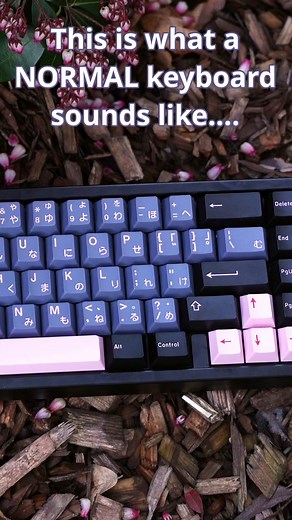 Kinetic Sand in my Custom Keyboard... it's better now? #mechanicalkeyboards #keyboard #viral #fyp #customkeyboards