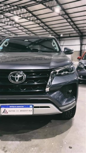 Toyota SW4 SRX 2022 - 75.000 Km 46.000 U$S Servicios oficiales Bridgestone 0km