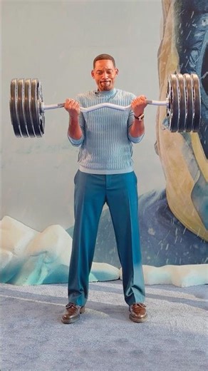 Actor VS Me Curl Battle