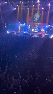 Chevon official on Instagram: "𓃲𓃵 Thank you #IMPACT 𓃲𓃵 Zepp札幌トリ任せて頂きました. Chevonは北海道札幌のバンドです. #Chevon #シェボン #セメテモノダンス #札幌 #WESS"