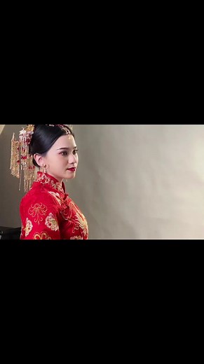 2.1K views | 学生回来练习啦朗 为了考试，她们都很努力在做准备喔！ #專業新娘化妝課程 #esl_makeup #eslimageandmakeupacademy | Esl Image And Makeup Academy | Facebook