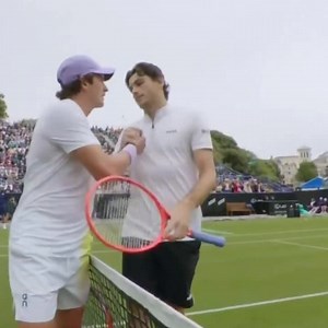 弗里茨击败丰塞卡