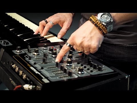 The Roland SH-3A In Action - Part 1/2