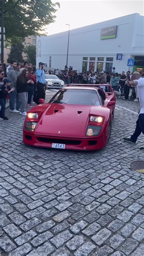 Discover the Ferrari F40: A Legendary Supercar