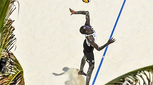 The BEST JUMP SERVES on the beach of 2021 so far. 💣💣💣 🚨 The 2021 World Tour Finals will take place from October 6-10 in Sardinia, Italy 🇮🇹. ☀ #BeachVolleyball Updates ➡️ volleyballworld.com 📺 Watch full matches ➡️ https://bit.ly/3gmRq | Volleyball World