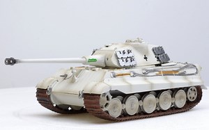 2020-0404-号手成品（ EASY MODEL）-1/72-虎王-保时捷炮塔-36299-雪地涂装