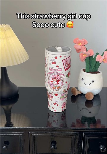 #cup #tumbler #valentinesdaygift #strawberrygirl #40oztumbler | cup