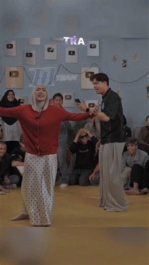 lagu ganu kita ja tapi meriah satu alam 😅🤘 #aiteam #syafie #karina #nyanyian90an #funny