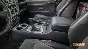 2.1K views · 42 reactions | Fitted a 6 Speed Automatic gearbox in a Land Rover Defender 110 2.4 TDCI. Suitable for 2007 2.4/2.2 TDCi engine Defender’s. For more info please contact us. | FD 4x4 Centre B.V. | Facebook