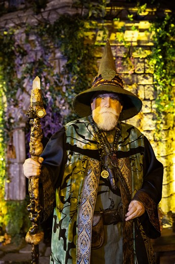 Labyrinth Masquerade Ball: Unmask Fantasy Fun!