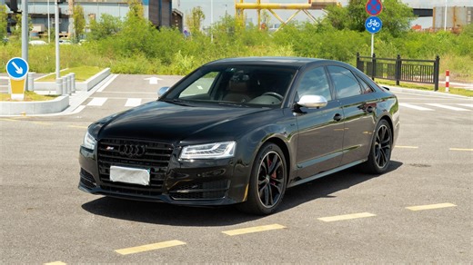 奥迪S8玩车指南，哪一代最值得玩呢？