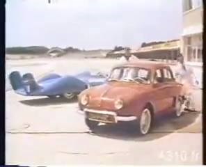 2.9K views · 114 reactions | Les Grandes Heures Automobiles et l'histoire de l'Autodrome de Linas-Montlhéry : une publicité de 1956 sur la Renault Dauphine avec la Renault Étoile filante en vedette américaine. En vedette d'autant plus américaine que l'Étoile Filante avait battu un record de vitesse à 308,9 km/h, le 5 septembre 1956 avec Jean Hebert sur le lac salé de Bonneville aux USA. (Source : https://youtu.be/zzimS6Q-eZk) | Les Grandes Heures Automobiles | Facebook