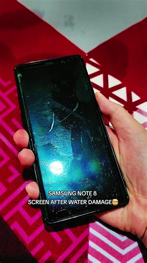 Samsung Galaxy Note 8 Screen Water Damage Overview