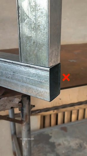 170K views · 1.8K reactions | a craftsman's clever tricks for thin metal work without welding. #welding #welder #metalwork #joining #fabrication | Iding Welder | Facebook