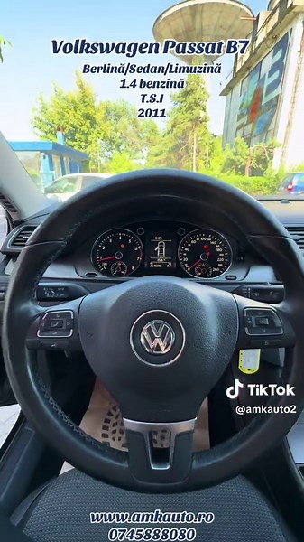 Discover the Volkswagen Passat B7: 2011 Sedan Overview