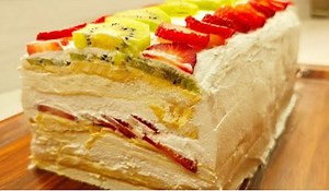 LEDENI VETAR - Kremasti kolač sa voćem koji svi vole. Super recept.