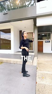 Astonishing 4-Bedroom House for Sale in Ayala Southvale Sonera Presello ID: 52673 Details: Lot Area: 498 SQM Floor area: 4 Bedrooms 4 Toilet and Baths 6-Vehicle Carport Den Central Family Area Balconies Master’s bathroom with jacuzzi tub and walk-in closet Spacious living and dining areas Lanai/Veranda with spacious garden Front garden Powder room Clean and dirty kitchens Utility/Laundry room Several Dirty utility sinks in service area Helper’s and Driver’s Rooms Helper’s toilet and bath 🔴 Book