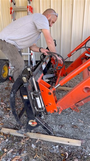 187K views · 1.2K reactions | Prepping to mill up a bunch of cedar logs. #sawmill #tractor #grapple #logs #lumber | Harpeth Timber & Mill | Facebook