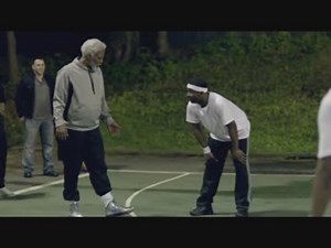 バスケで突如として超人化するおじいちゃんが凄い