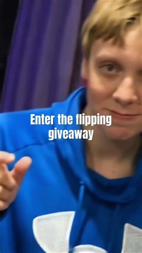 25$robux gift card in the line