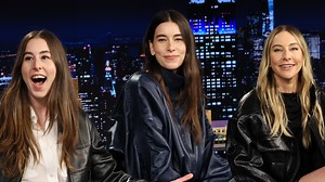 420K views · 3.4K reactions | HAIM breaks into an impromptu jam session using random things from Jimmy’s desk! | The Tonight Show Starring Jimmy Fallon | Facebook