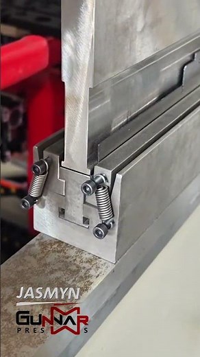 U-type bending tools #industriametalmecanica #machine #cnc