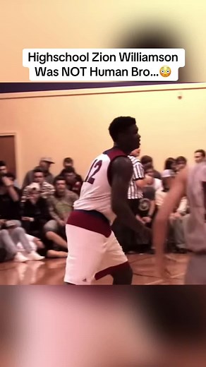 Zion Williamson's Incredible High School Dunk Highlights