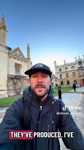 Explore King’s College and Chapel in Cambridge
