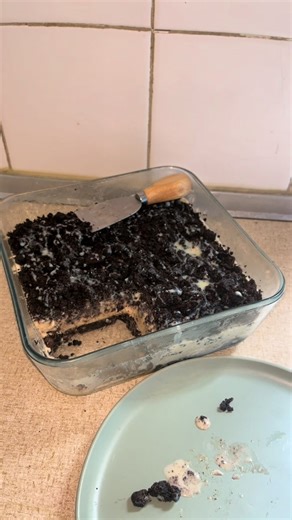 Compliments of the new season😝❤️#chefattie#dessert😻#let’s use our hands💋