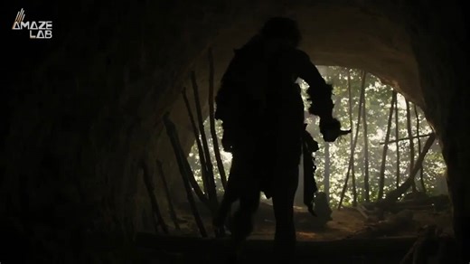 New evidence suggests Neanderthals hunted giant elephants and stored the meat for later use