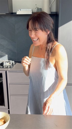 2.9M views · 61K reactions | Little Johnny, Horse and a Chicken by Jeremy Littel (check out his page for hilarious jokes) #funnyjoke #funnystory #couplecomedy | Mike and Joelle | Facebook