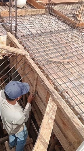 installation of open space formwork boards