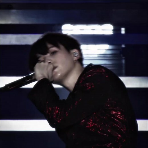 he could bend me over😏🤭😍 #sugabts #minyoongi #foryoupage #xyzcba #BTS