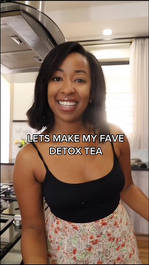 I’ve been drinking this tea for years now as part of my morning routine: only recently did I realize I could batch make it then freeze it for more convenience! this tea helps me to boost my immunity and reduce inflammation in the body. Its packed with antioxidants and also helps to reduce bloating and helps with digestion Here are the key ingredients - feel free to read up more on each of these ingredients and their benefits 3 Lemon About 3 medium sized Ginger root 2 medium Turmeric root Fresh B