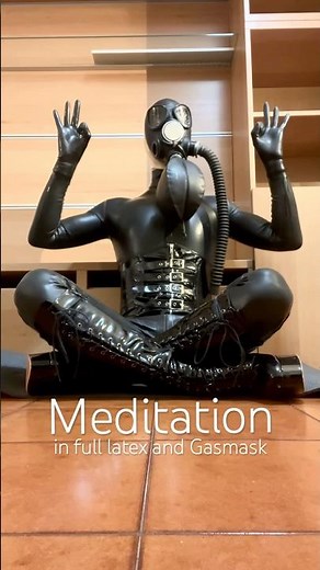 Meditation in latex and Gasmask #breathcontrol #breathmeditation #asmrvideo #latex #yogainspiration