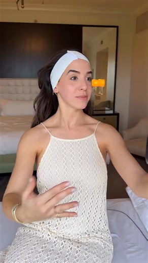 🚨 Ladies in St. Cloud and Surrounding Areas! 🚨 Tired of sagging skin or feeling like your jawline just isn’t as tight as it used to be? 😩 ✨ Lift, Tighten & Glow with Our Non-Surgical Facelift — Now 70% OFF! ✨ Say goodbye to dull, aging skin and hello to a naturally lifted, youthful look — no needles, no downtime, no filters needed. 💆‍♀️ 3 Sessions of XERF™ Treatment – Advanced radiofrequency technology to firm, contour, and boost collagen 🌟 Non-Invasive & Painless – Feel comfortable while y