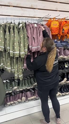 Bli redo för höstrusket med dessa söta regnoveraller för barn 🌧️ | Göksäter - AB Arvid Eriksson