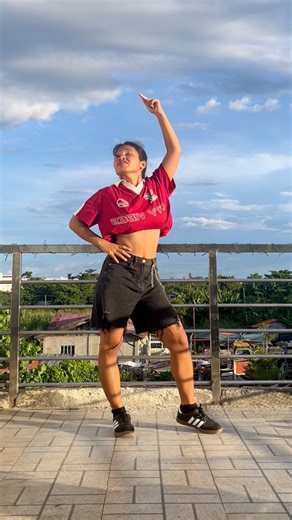 SB19 ‘DUNGKA!’ Dance Challenge Trend #SB19 #DUNGKA #SB19DUNGKA | Ana Bensig