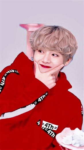 so cute V V ❣️❣️🤩#btsshorts #btsarmy #btslove #bts_official_bighit