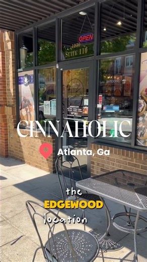 CINNAHOLIC ‼️ #plantbased #veganreview #veganrestaurant #vegan